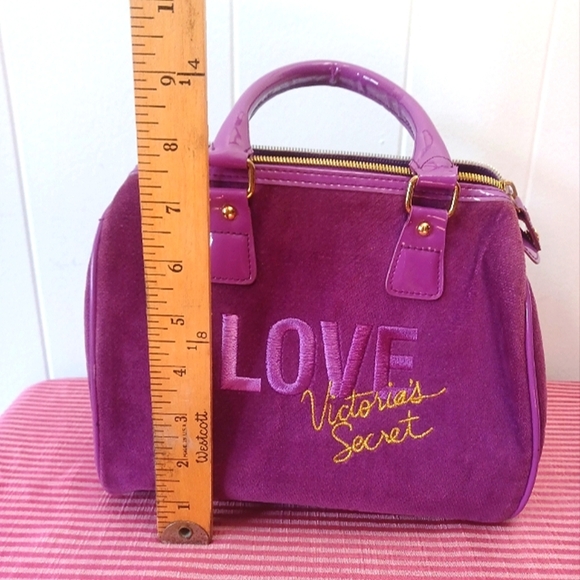 Victorias Secret Vintage Satchel - Picture 10 of 12